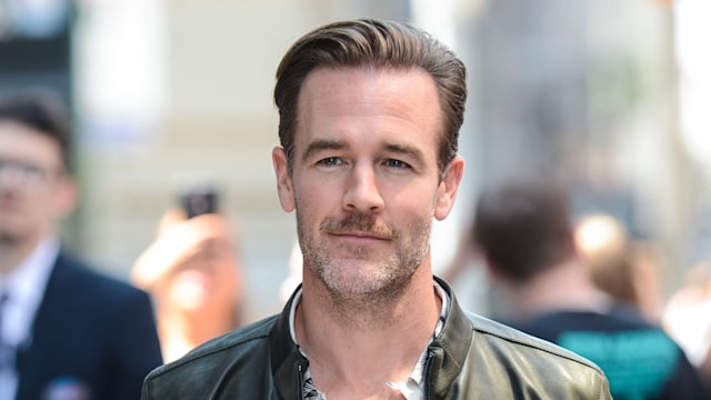 Actor James Van Der Beek leaves the "AOL Build" taping at the AOL Studios on August 03, 2017 in New York City.