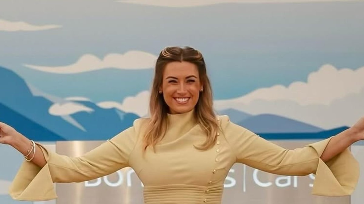 Travelling Auctioneers star Bee Harford's big life overhaul for career