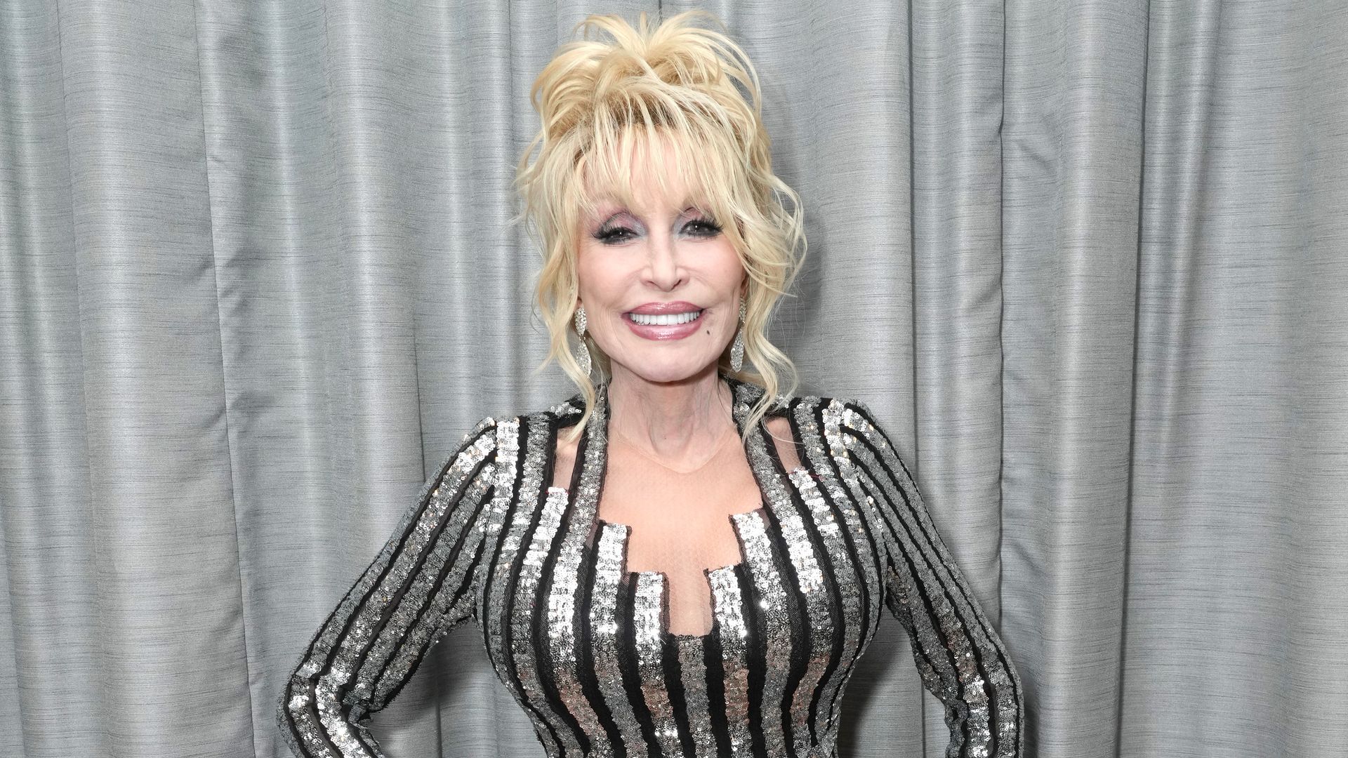 dolly parton rock and roll hall of fame induction 2022