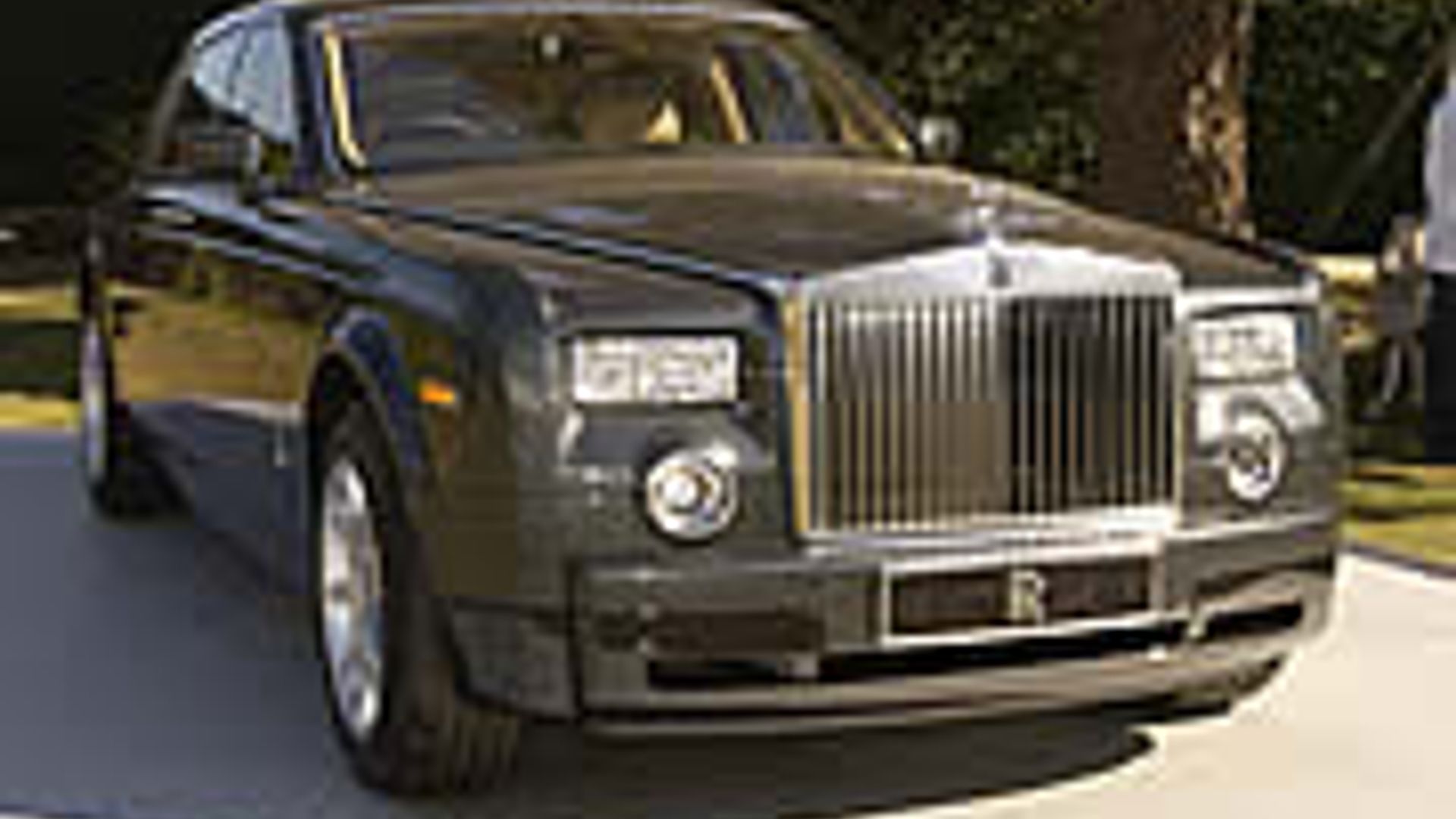 BEN GIVES JENNIFER A BIRTHDAY TO REMEMBER | HELLO!