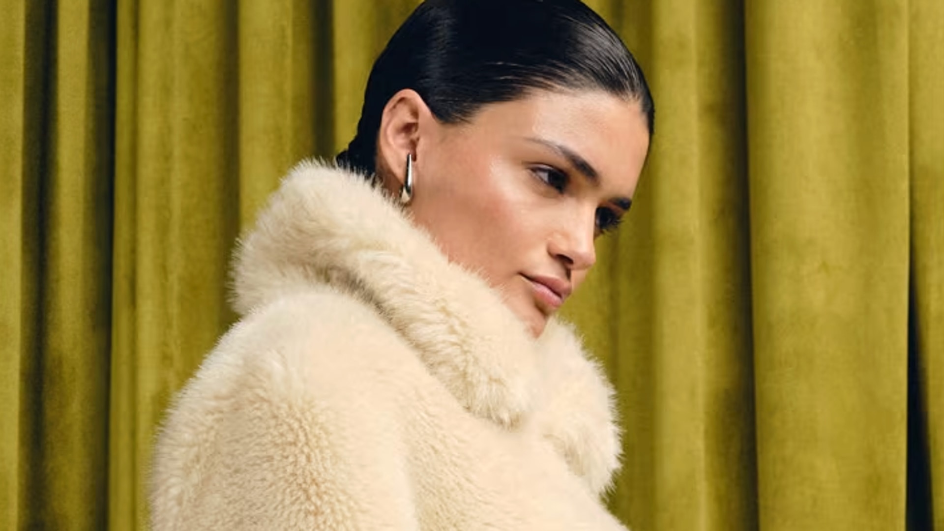 ASOS model wearing fluffy coat 