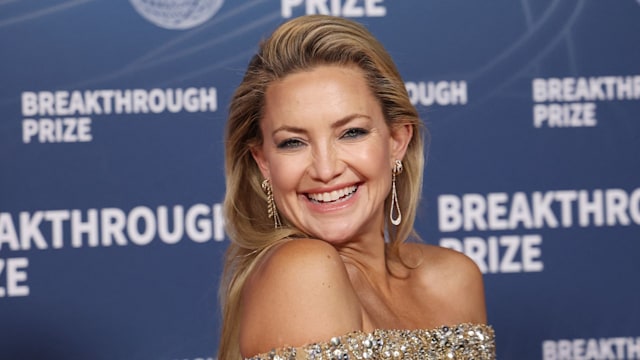 Kate Hudson at The 11th Breakthrough Prize Ceremony held at Barker Hanger on April 05, 2025 in Santa Monica, California
