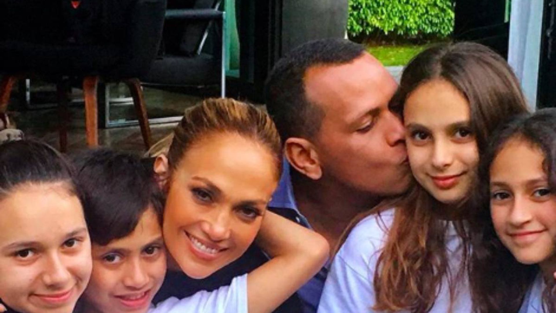 Jennifer Lopez Receives Birthday Wishes from Alex Rodriguez