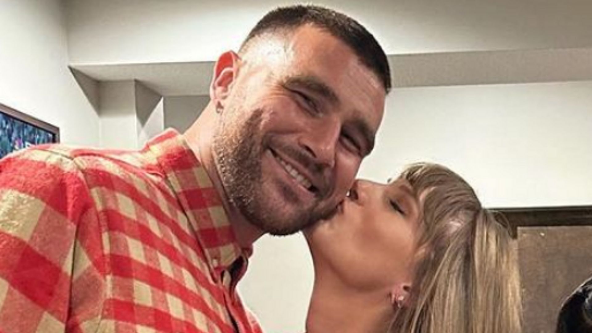 Photo shared by Kansas City Chiefs player Mecole Hardman Jr's wfie Chariah Gordon on Instagram October 23, 2023 where the couple is posing next to Taylor Swift and Travis Kelce