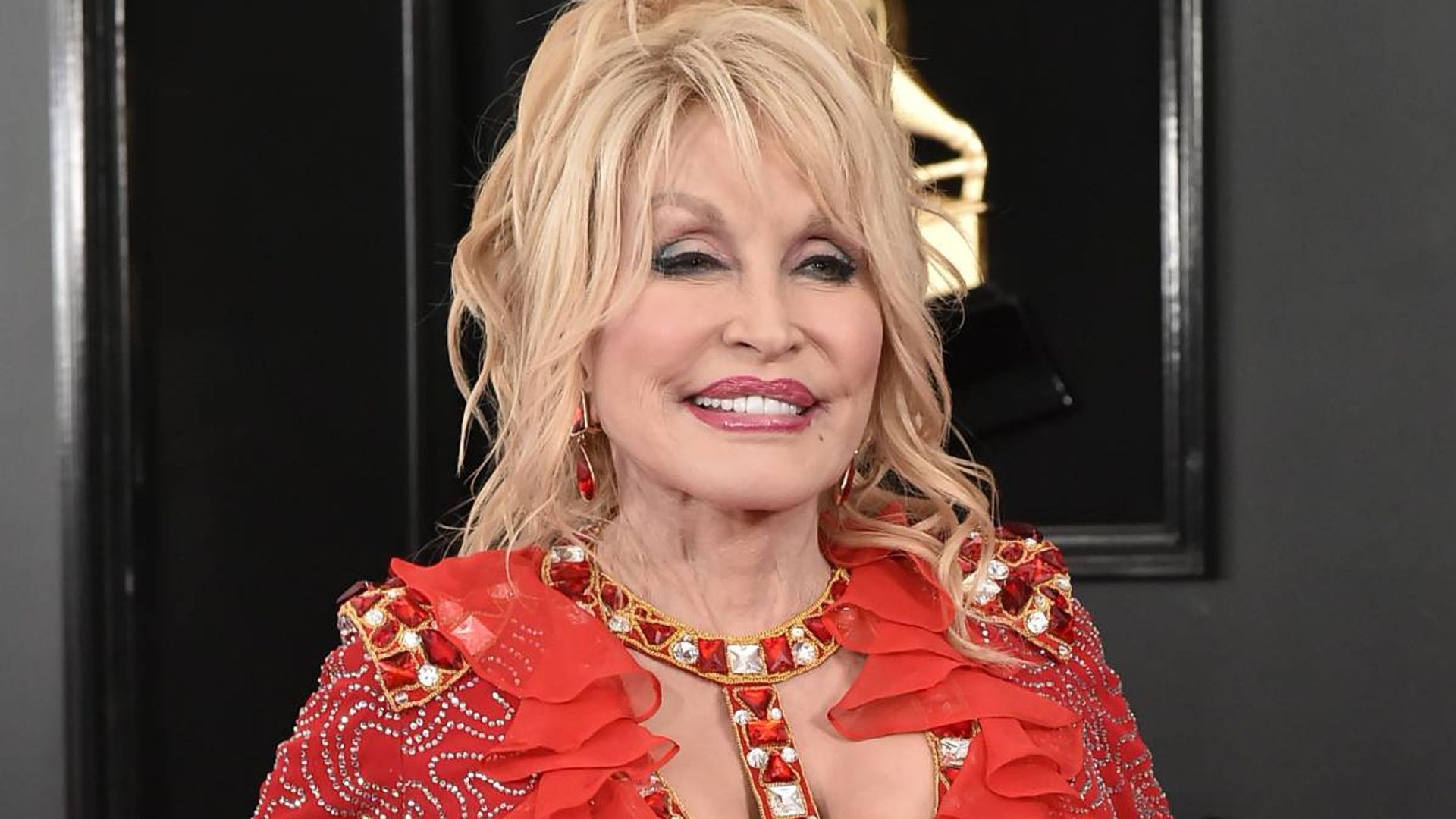 dolly parton red dress