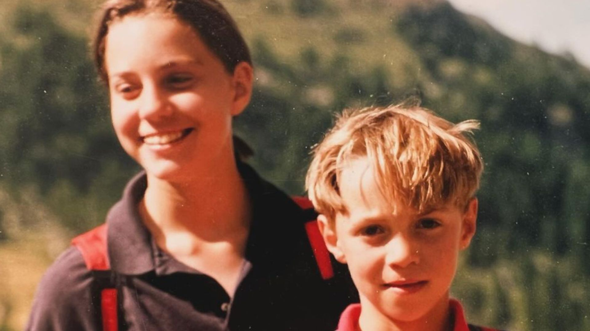 Childhood photo of James Middleton and sister Kate