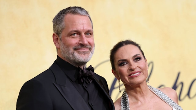Peter Hermann and Mariska Hargitay attend the amfAR Gala Cannes 2025 presented by Chopard at Hotel du Cap-Eden-Roc on May 22, 2025 in Cap d'Antibes, France.