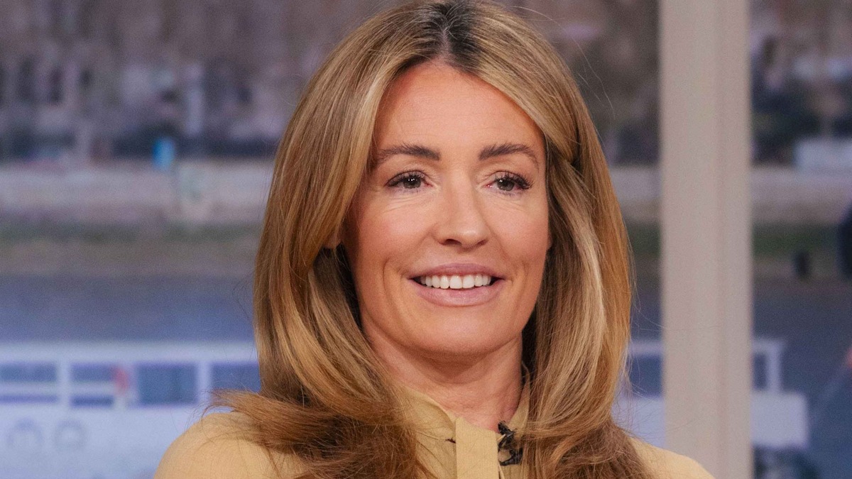 Cat Deeley's ultra-glam living room at £4.9m home she's renovating entirely