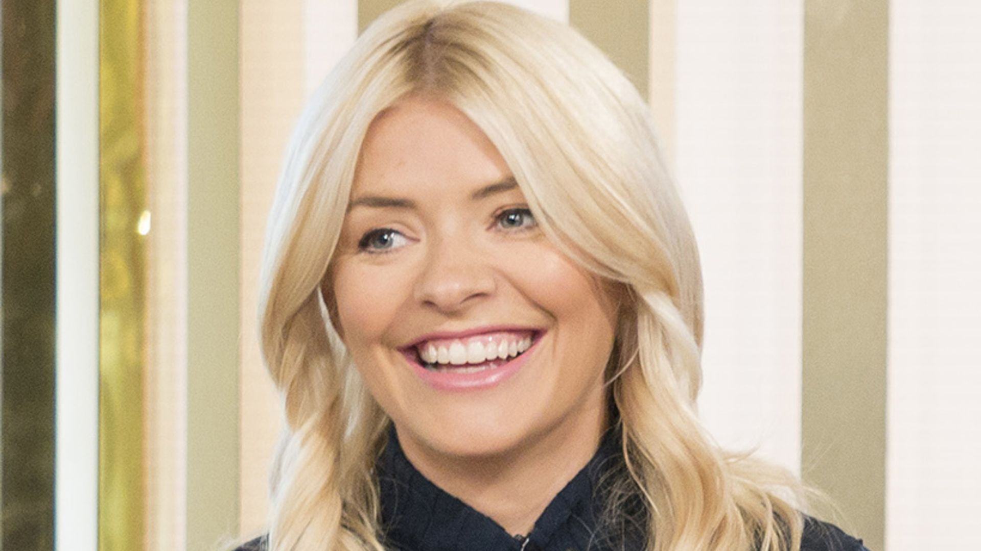 holly willoughby oasis top