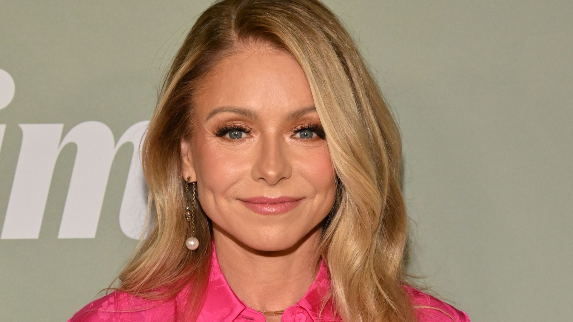 Kelly Ripa's son Michael's appearance in new photo leaves fans saying the same thing
