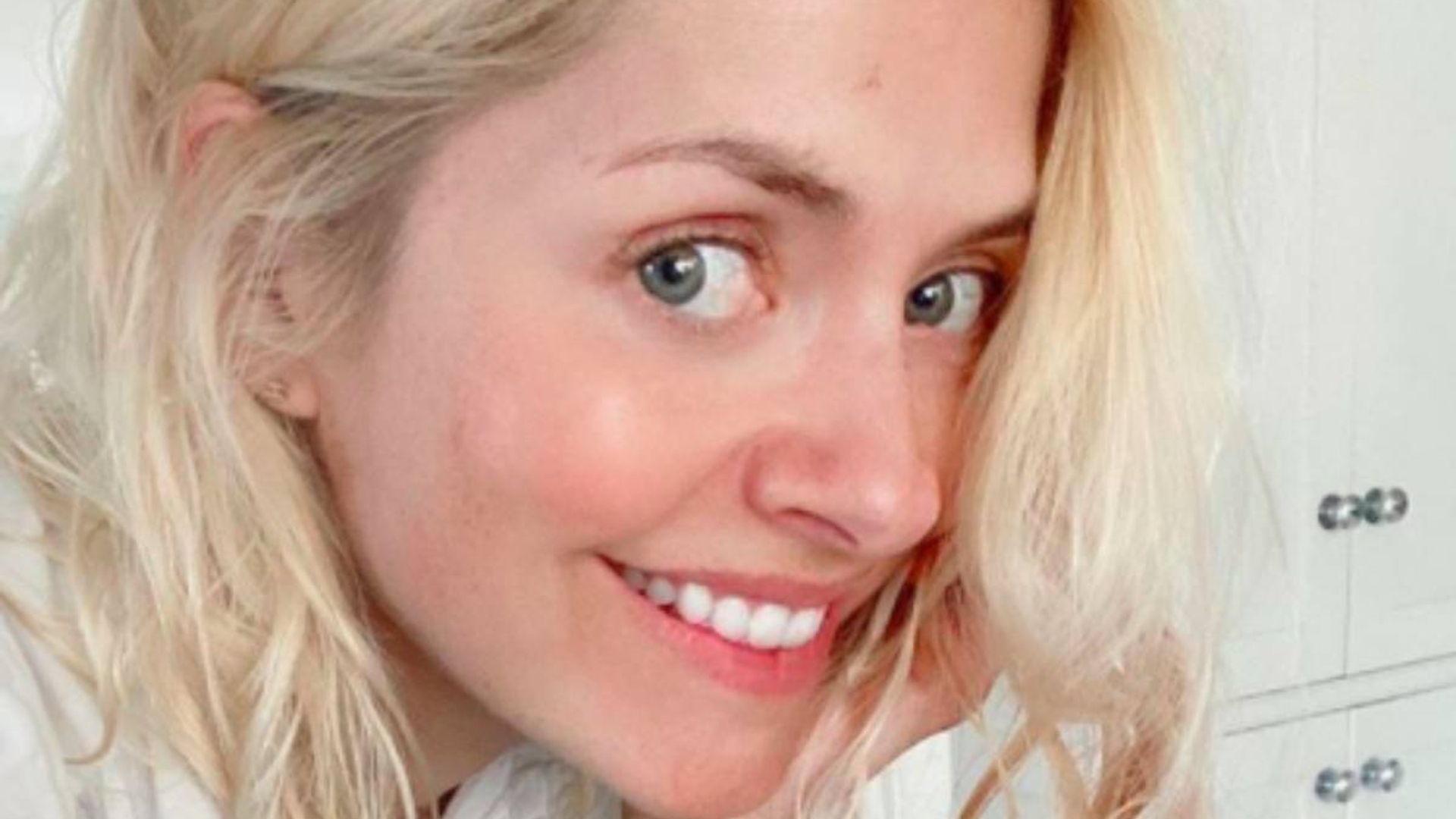 Holly Willoughby contemplates major post-lockdown hair transformation