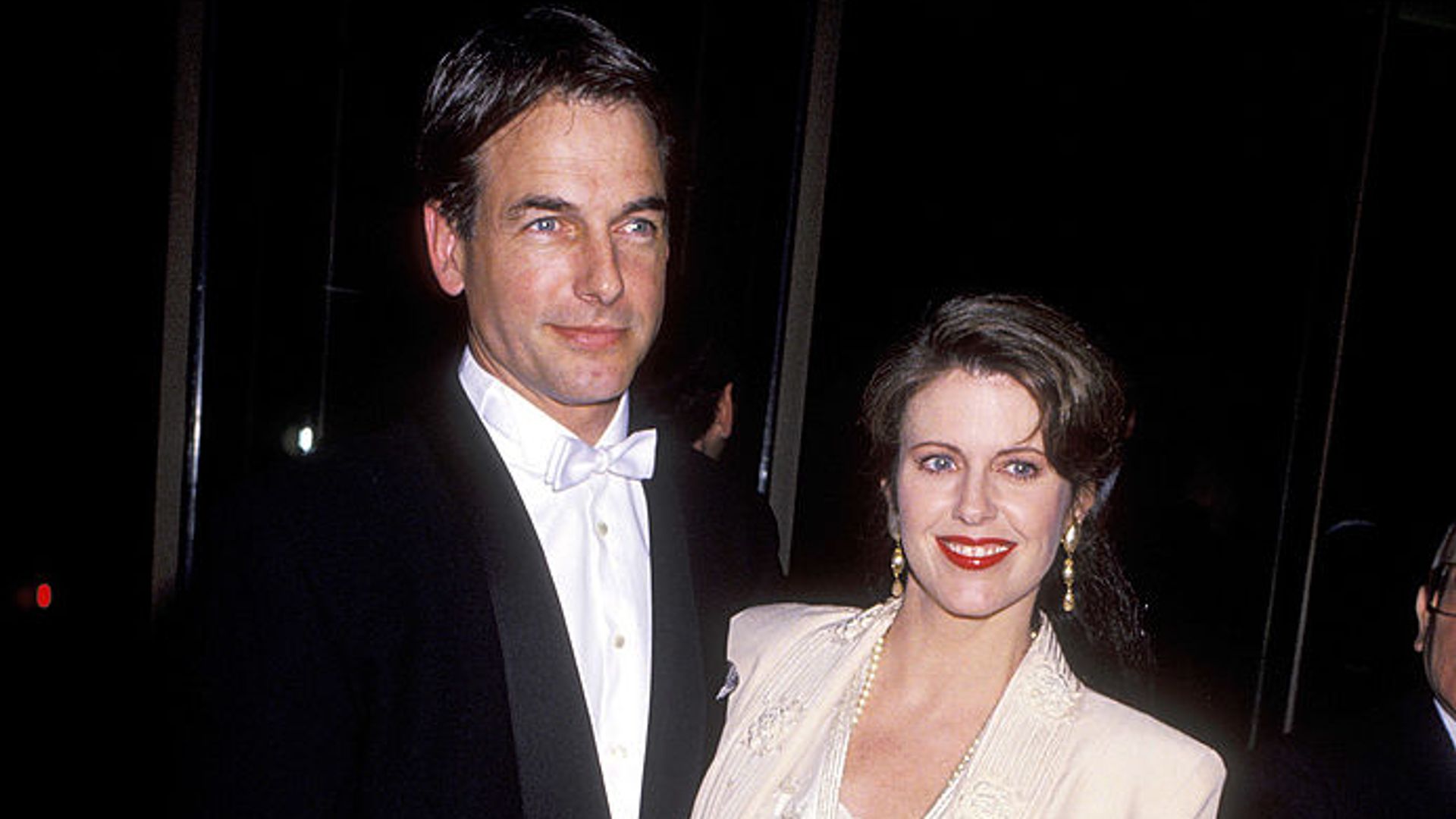  Mark Harmon and Pam Dawber at the 49th Annual Golden Globe Awards