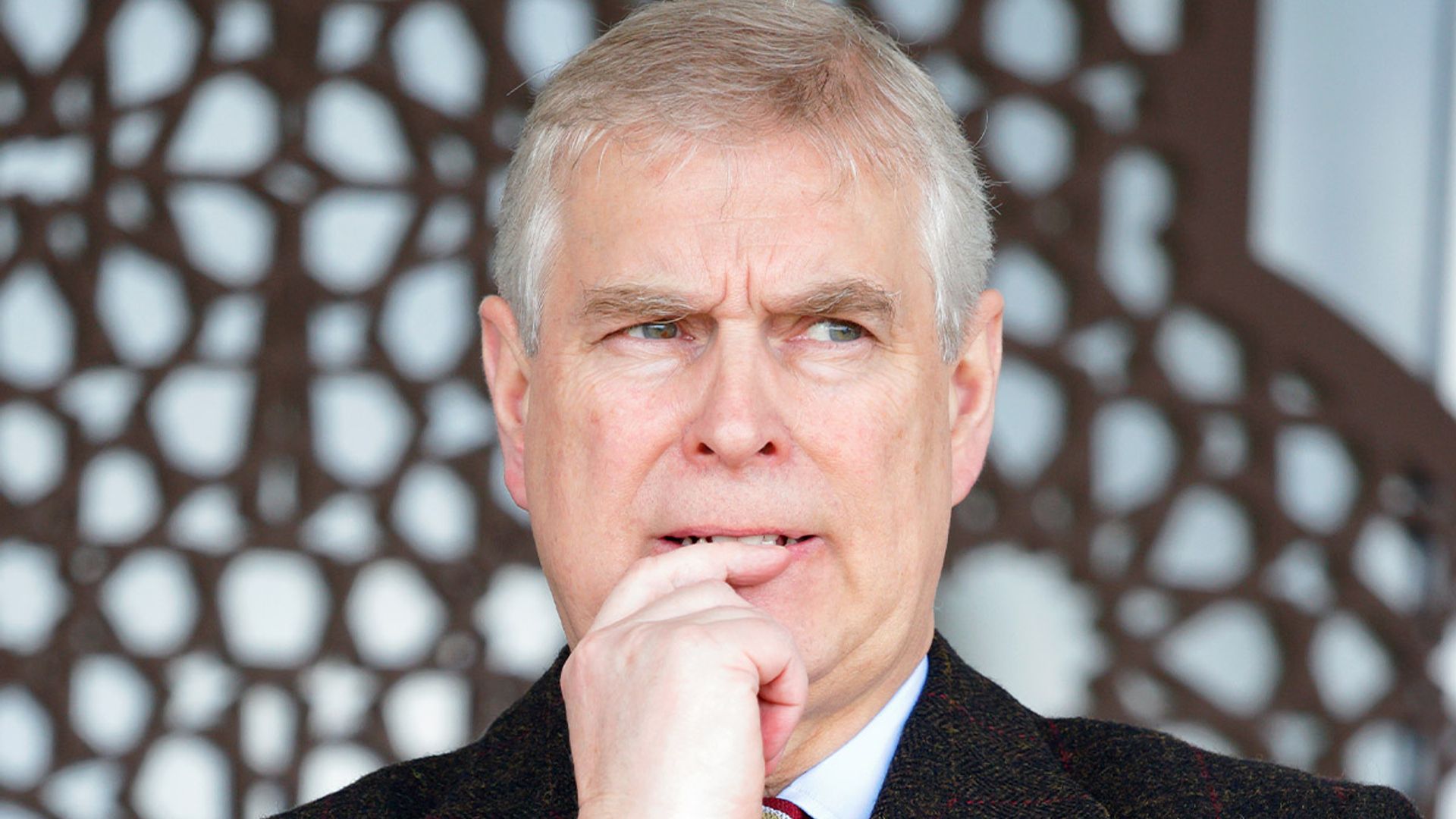 prince andrew never leave house