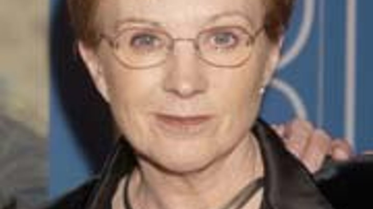 Anne Robinson puts a new face forward HELLO!