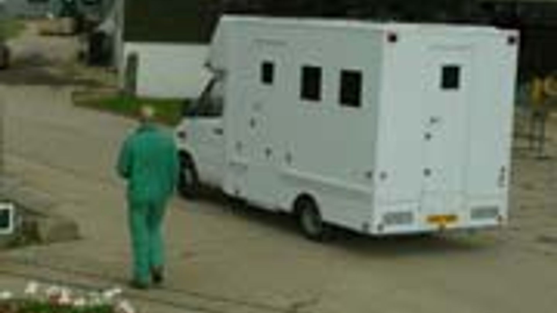 ARCHER MOVED TO CLOSED PRISON AFTER BREACH OF TRUST | HELLO!