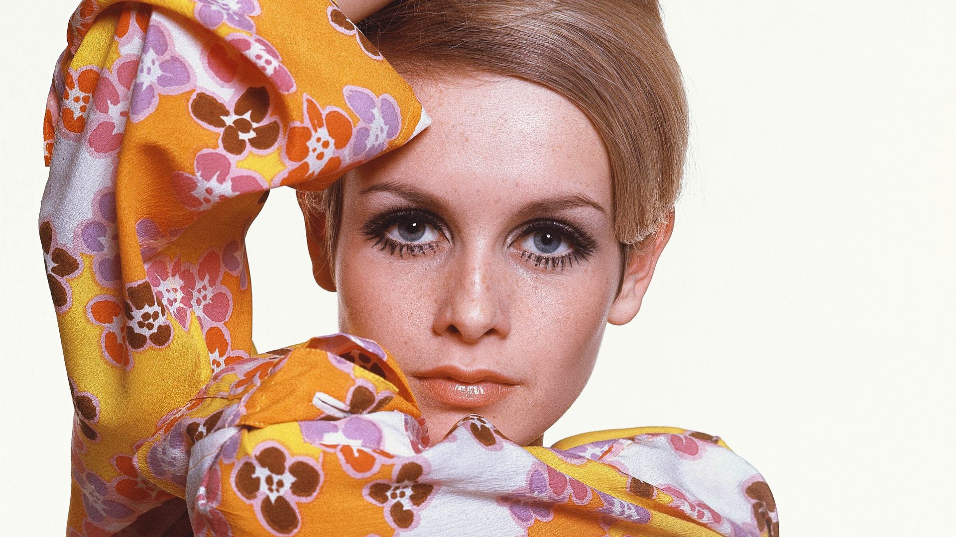 Twiggy turns 75: Her 10 most iconic 60’s fashion moments