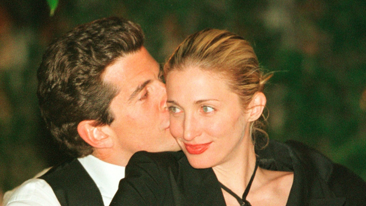 Carolyn Bessette-Kennedy's best ever style moments