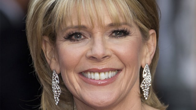 ruth langsford earrings outfit