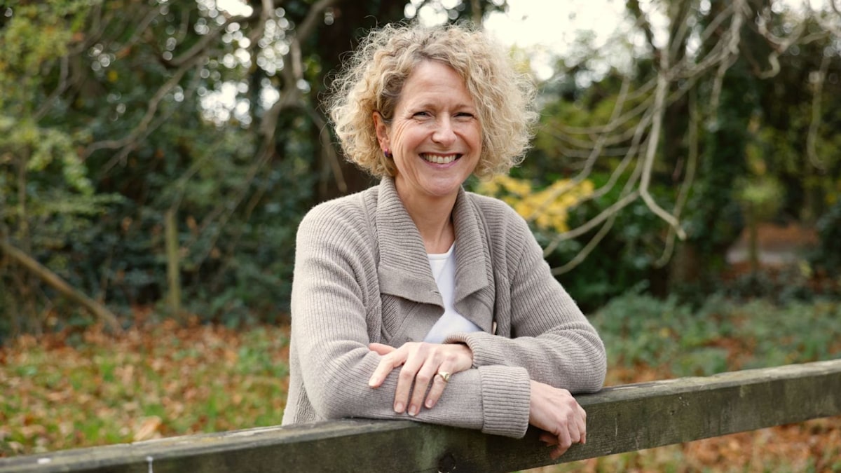 6 divorce coach-approved tips for a happy first post-split Christmas