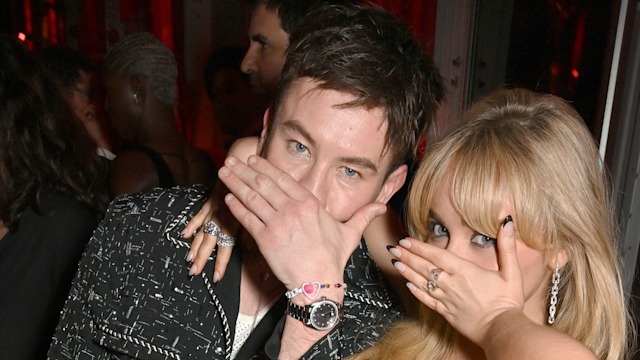 Barry Keoghan and Sabrina Carpenter attend the 2024 Vanity Fair Oscar Party Hosted By Radhika Jones at Wallis Annenberg Center for the Performing Arts on March 10, 2024 in Beverly Hills, California