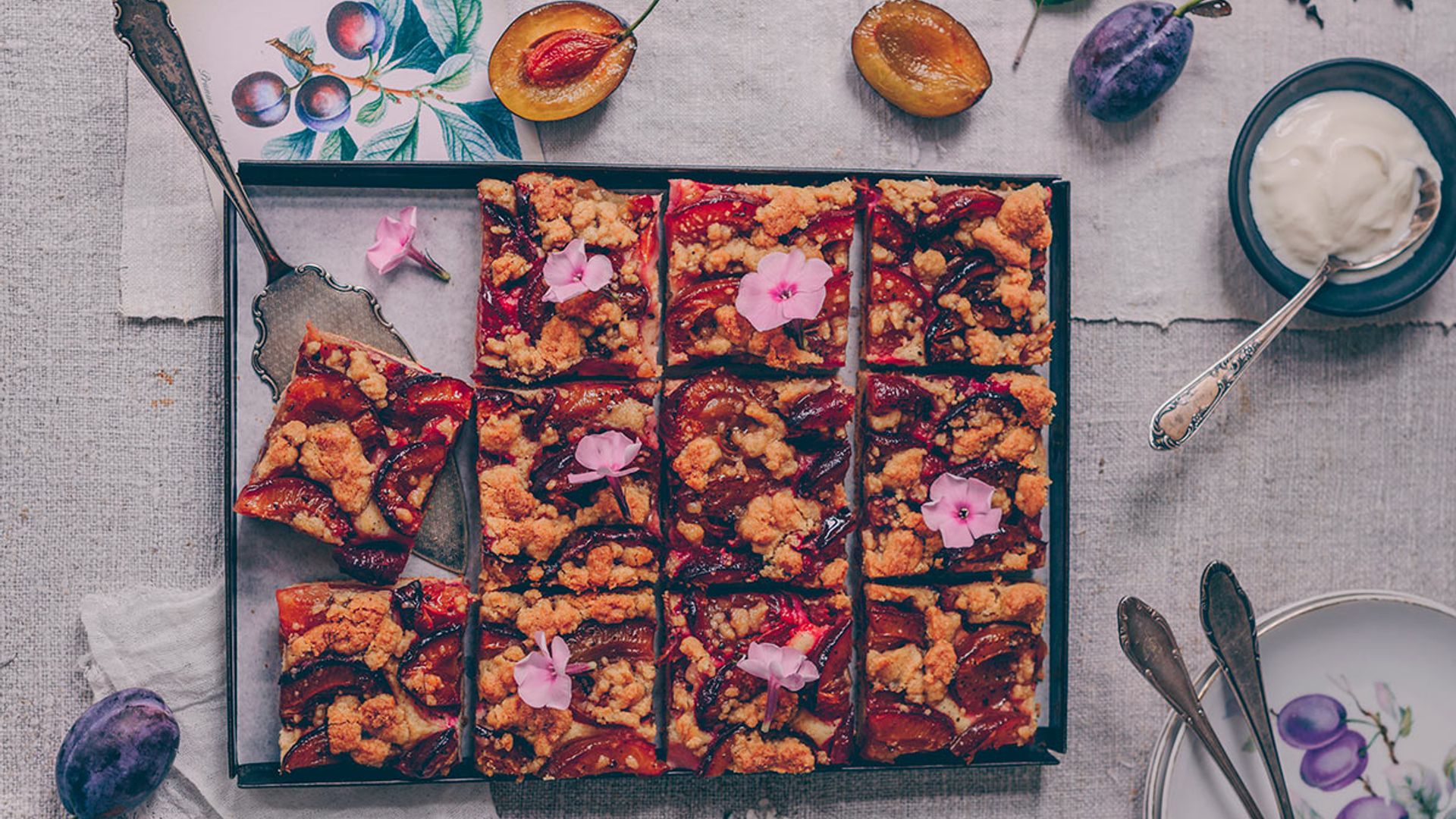 Did the cinnamon-rolls on Bake Off leave you drooling? We have the perfect cinnamon and plum traybake recipe for you!