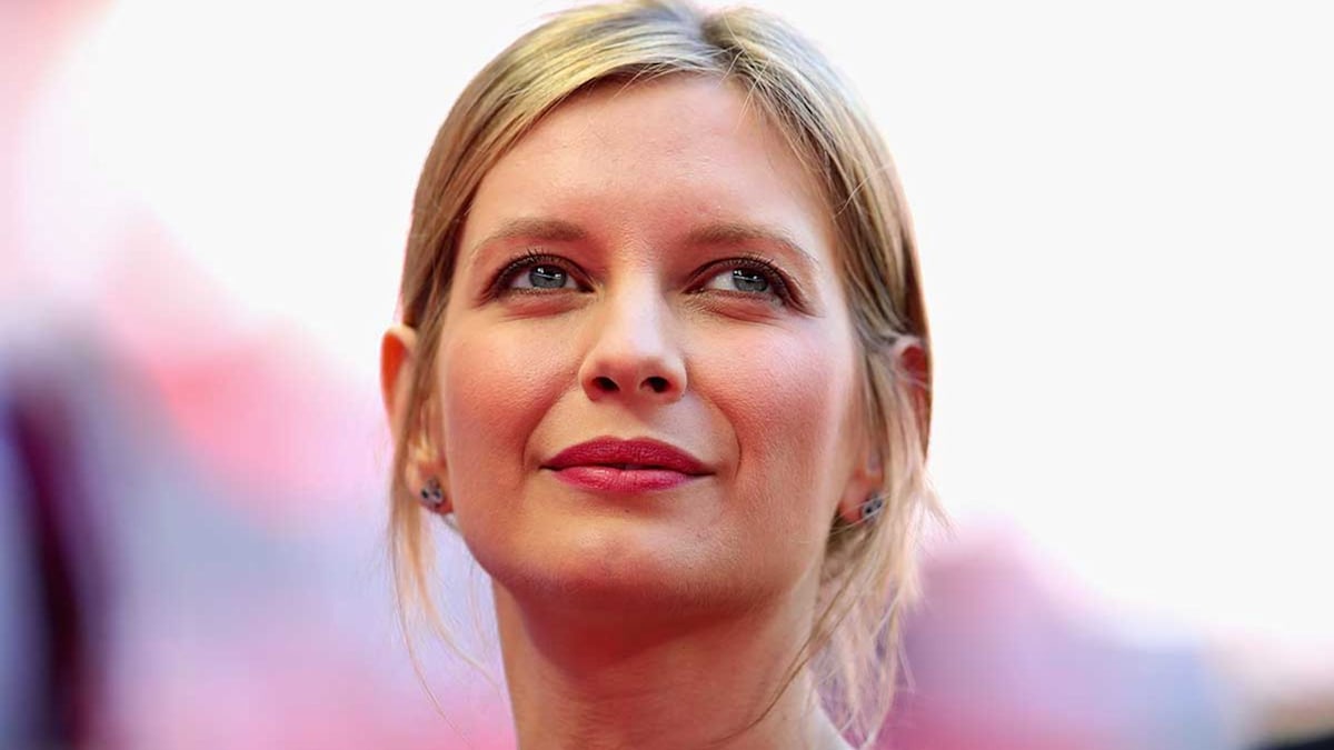 Rachel Riley shares heartbreaking news - Countdown fans and friends ...