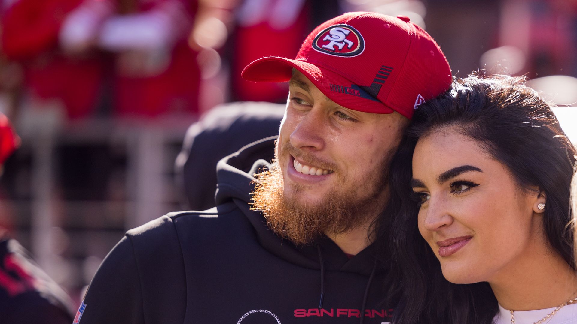 San Francisco 49ers Tight End George Kittle (85) poses with his wife, Claire, before the NFL pro football game between the Houston Texans and San Francisco 49ers on January 2, 2022 at Levis Stadium in Santa Clara, CA.