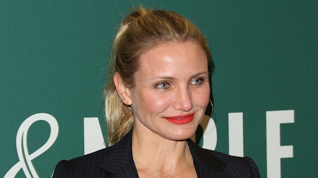 Cameron Diaz signs copies of her new book "The Longevity Book: The Science Of Aging, The Biology Of Strength And The Privilege Of Time" at Barnes & Noble at The Grove on April 13, 2016 in Los Angeles, California