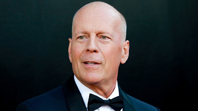 Bruce Willis pictured in heartbreaking moment with daughter Scout