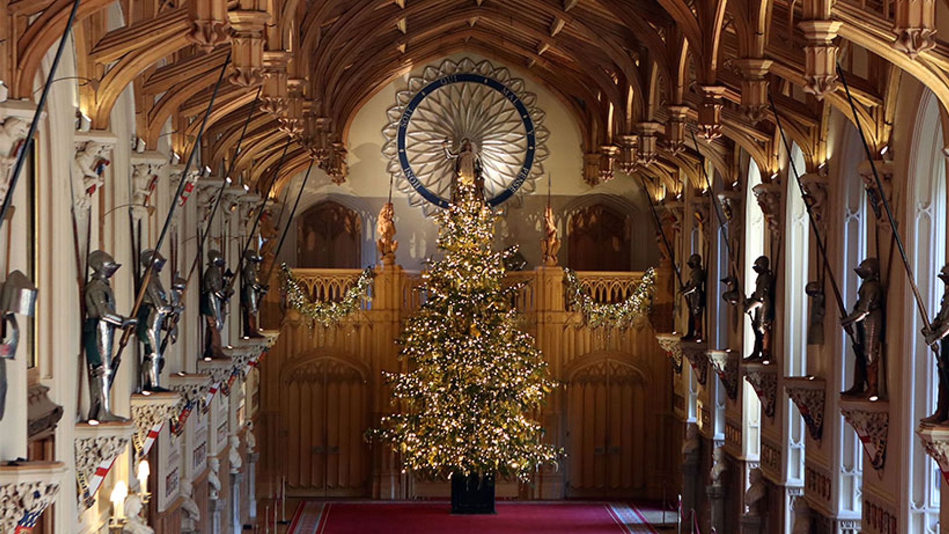 Windsor castle christmas tree 1