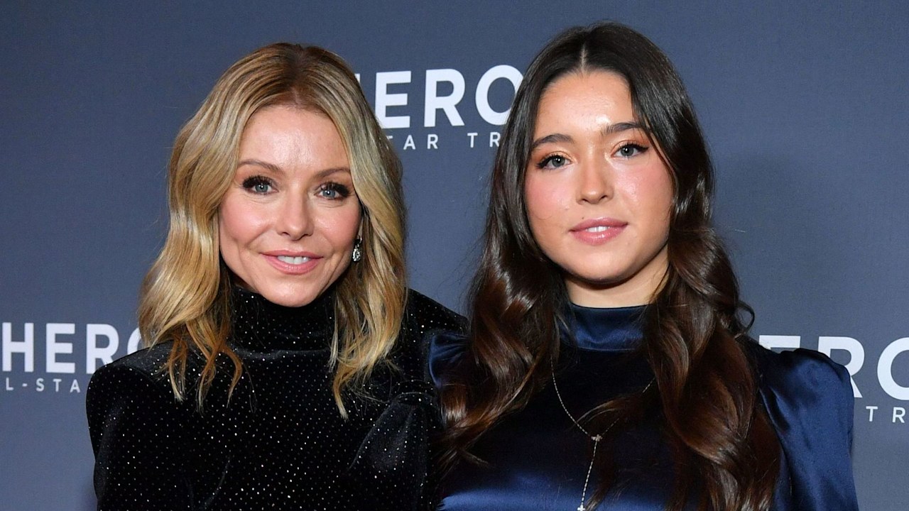 Kelly Ripa's daughter Lola stuns in new vacation photos with British  boyfriend — take a look | HELLO!