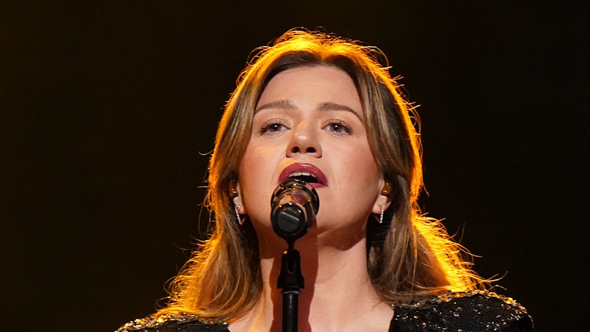 When does Kelly Clarkson return? All we know amid her break to avoid ‘serious damage’