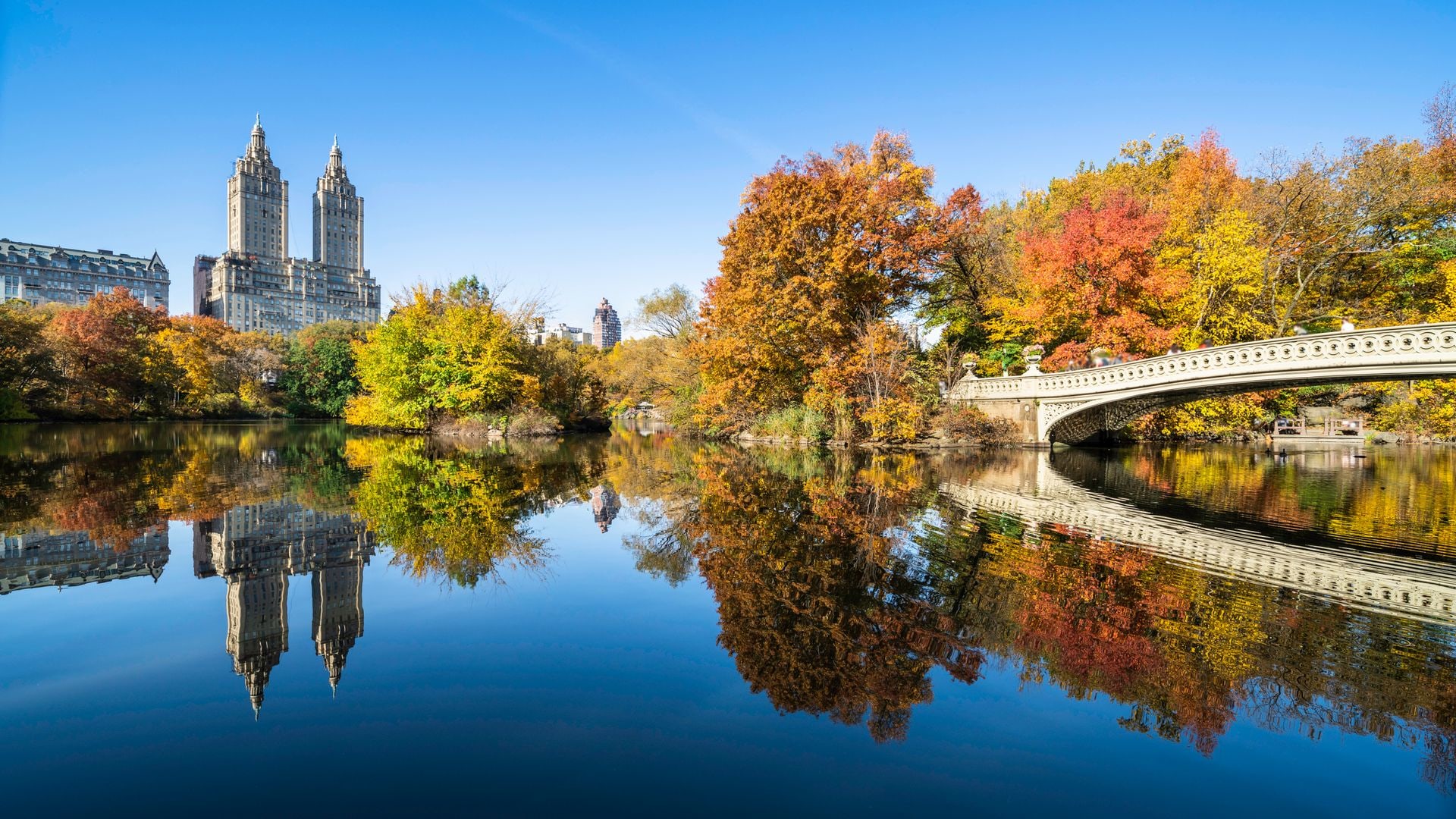 The world's most breathtaking Autumn parks – including one that inspired a Dolly Parton song