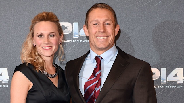 Shelley Jenkins and Jonny Wilkinson with their arms around each other
