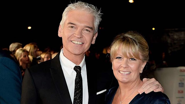 phillip schofield wife