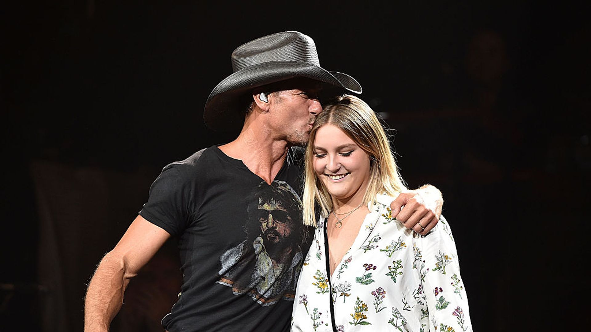 Tim McGraw 'can't believe' it as he shares update on oldest daughter Gracie — see photo