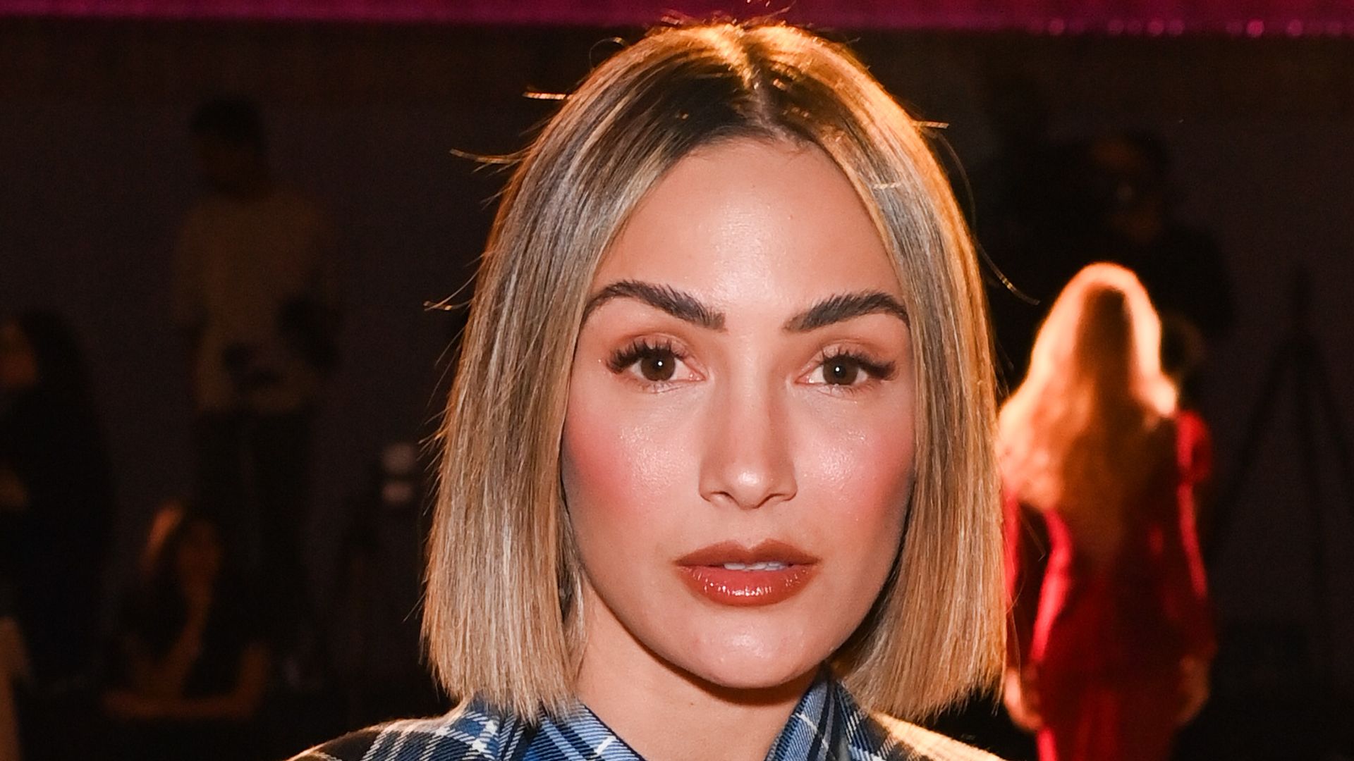 Frankie Bridge debuts blonde fringe after unrecognisable hair transformation