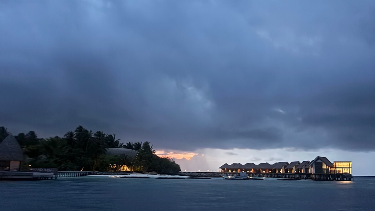 The Maldives in the rain: What is there to do?
