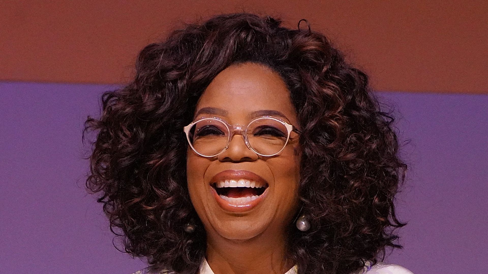 oprah winfrey smiling