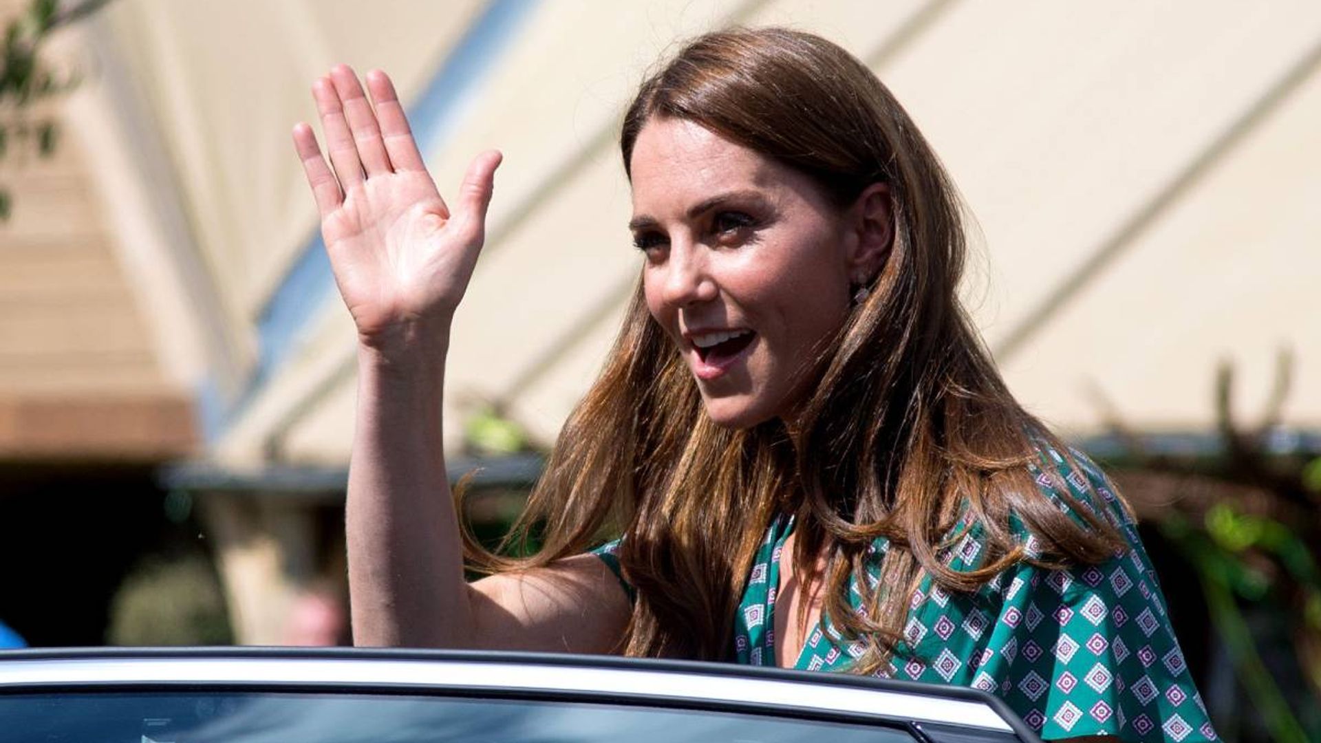 Kate Middleton shows off her Back to Nature garden at Hampton Court Palace - all the pictures