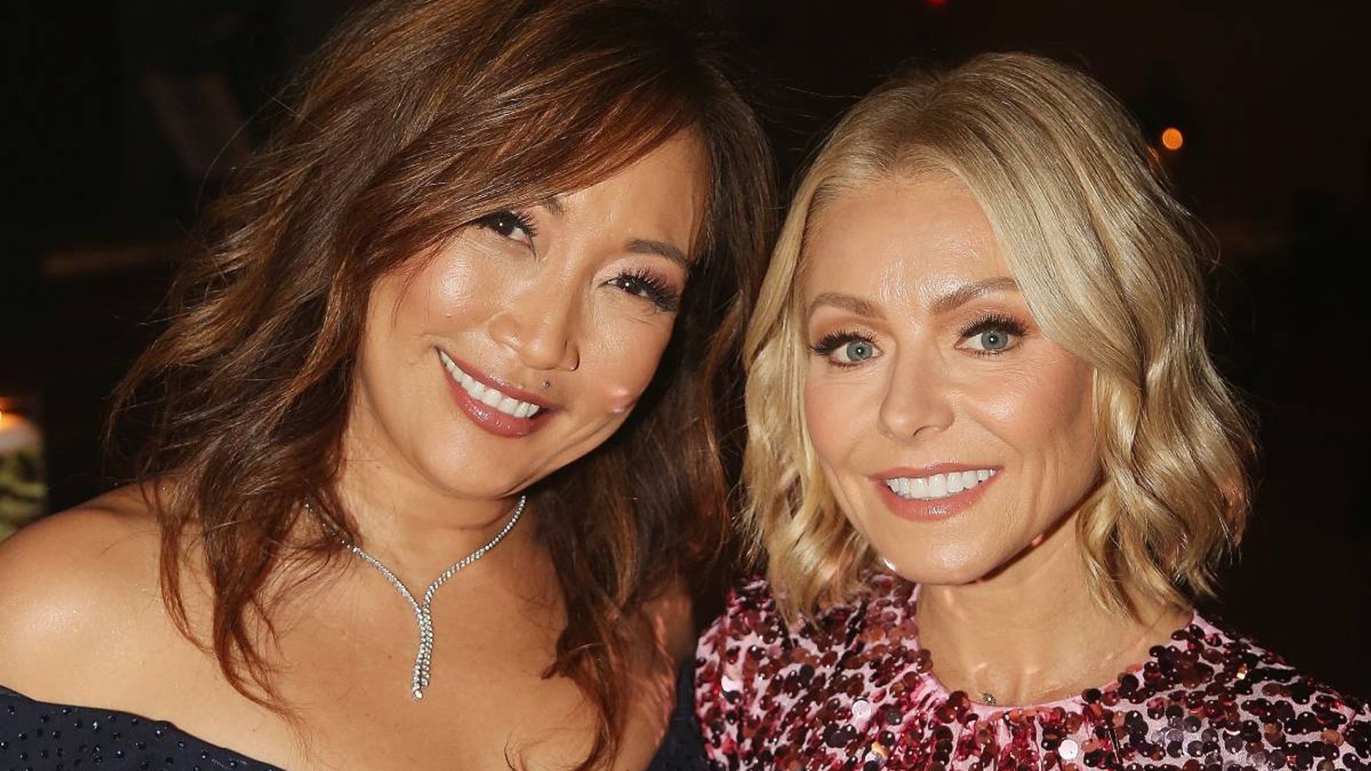 the talk carrie ann inaba supported kelly ripa