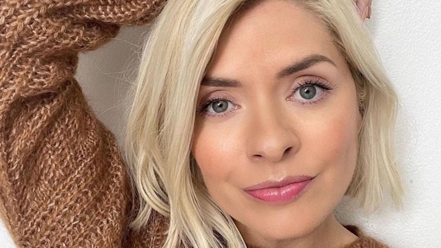 holly willoughby jumper