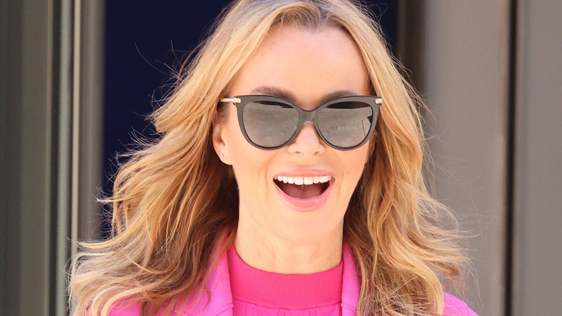 amanda holden pink outfit london