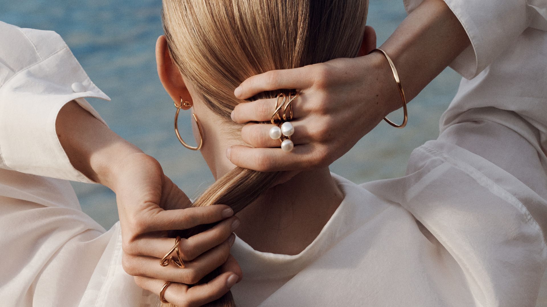5 Easy ways to elevate your summer 2024 outfits with cool-girl jewellery