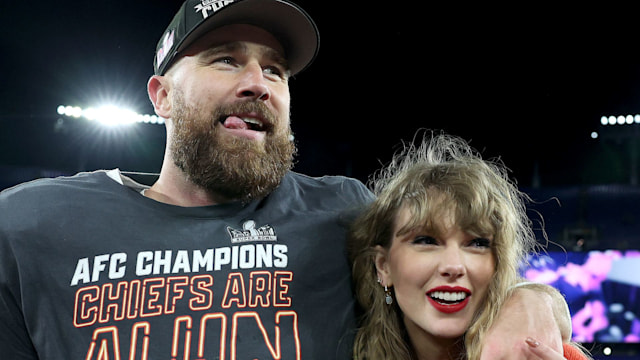  Travis Kelce #87 of the Kansas City Chiefs celebrates with Taylor Swift after a 17-10 victory against the Baltimore Ravens in the AFC Championship Game at M&T Bank Stadium on January 28, 2024 in Baltimore, Maryland. (Photo by Patrick Smith/Getty Images)