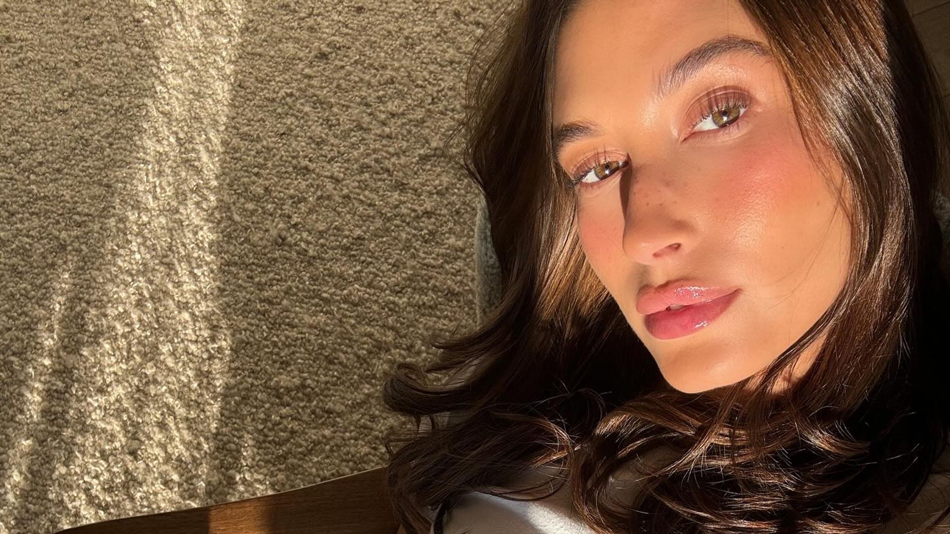 Do brunettes have more fun? Iris Law, Hailey Bieber and Lily Allen seem to think so this season