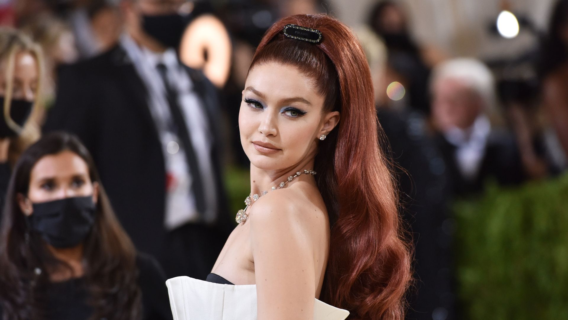 The 21 best Met Gala beauty looks of all time