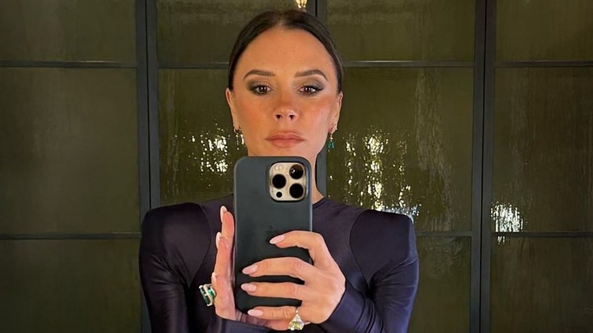 Victoria Beckham's Buckingham Palace dress has fans saying exactly the same thing