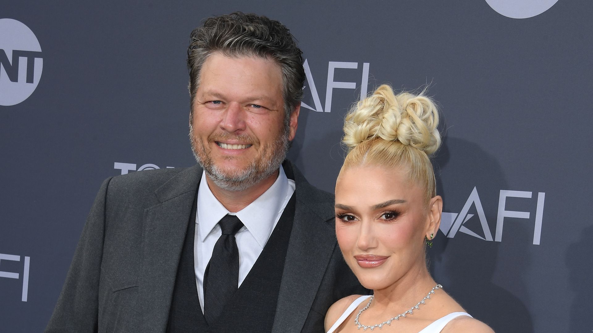 Gwen Stefani details 'insecurities' in her marriage to Blake Shelton - News