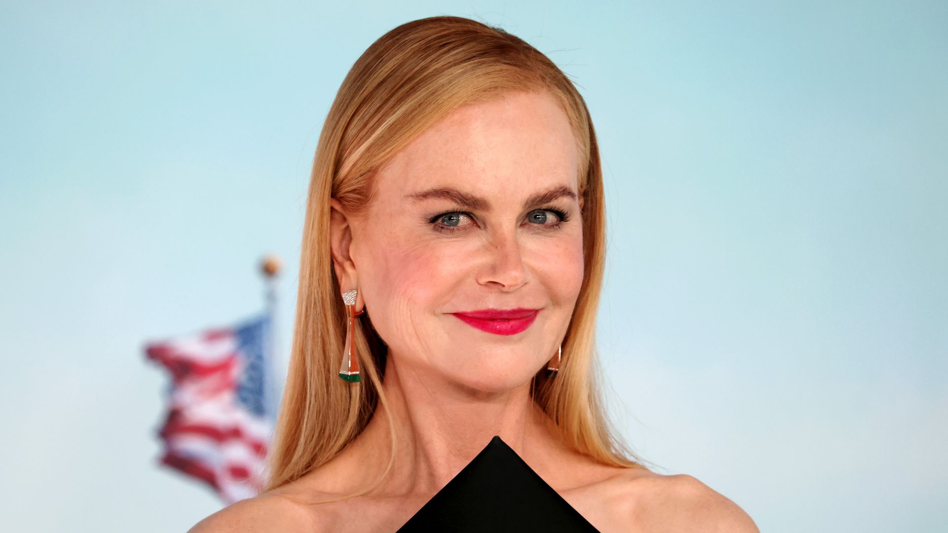 Nicole Kidman up close in black dress